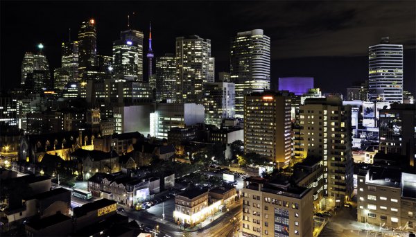 2408__600x_toronto-skyline-night.jpg